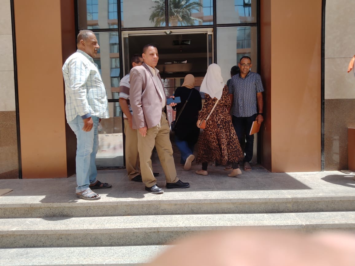 تنفيذ تسليم المرحلة الأولى من المديريات المنتقلة للعاصمة الإدارية الجديدة بالوادي الجديد