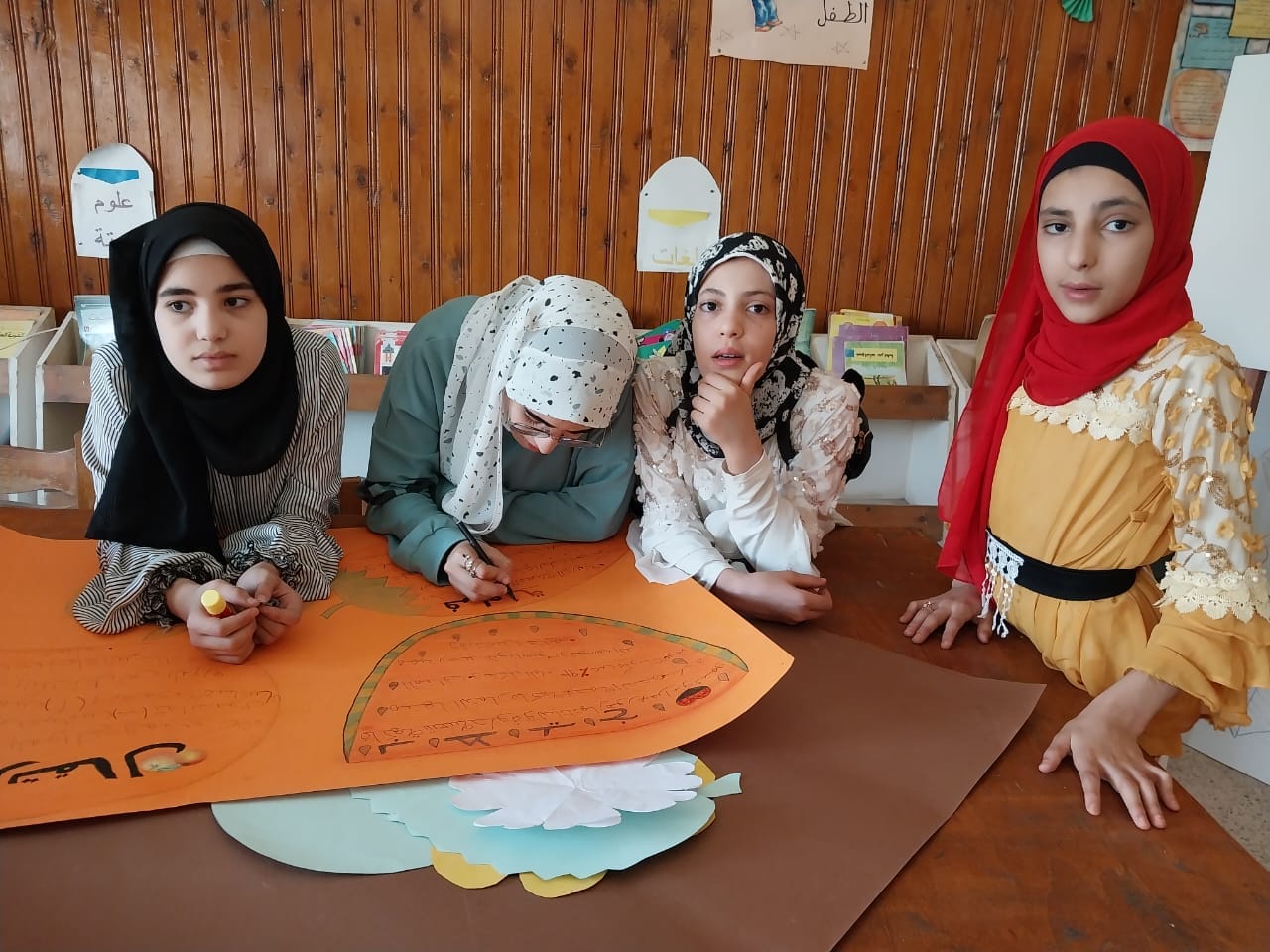 قصر ثقافة الغنايم يواصل تنفيذ مجلة الحائط 