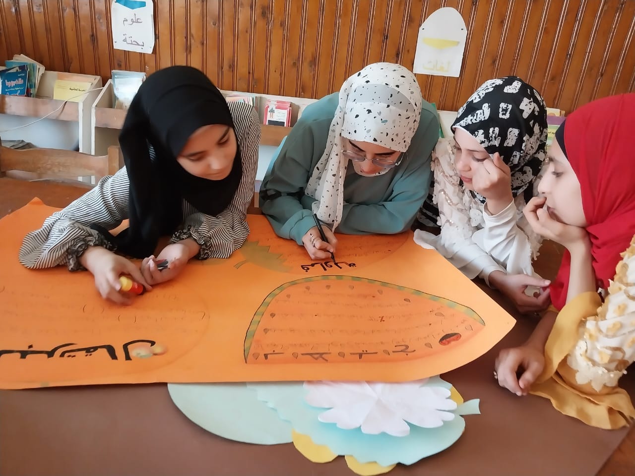 قصر ثقافة الغنايم يواصل تنفيذ مجلة الحائط 