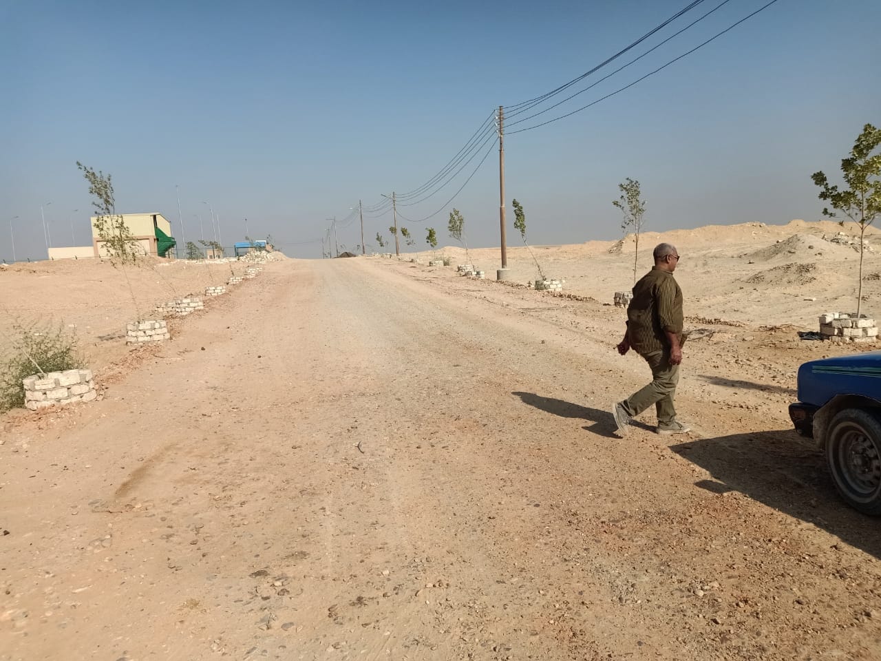 محلية ديروط: متابعة ري المسطح الأخضر بالمحطة الوسيطة للمخلفات الصلبة