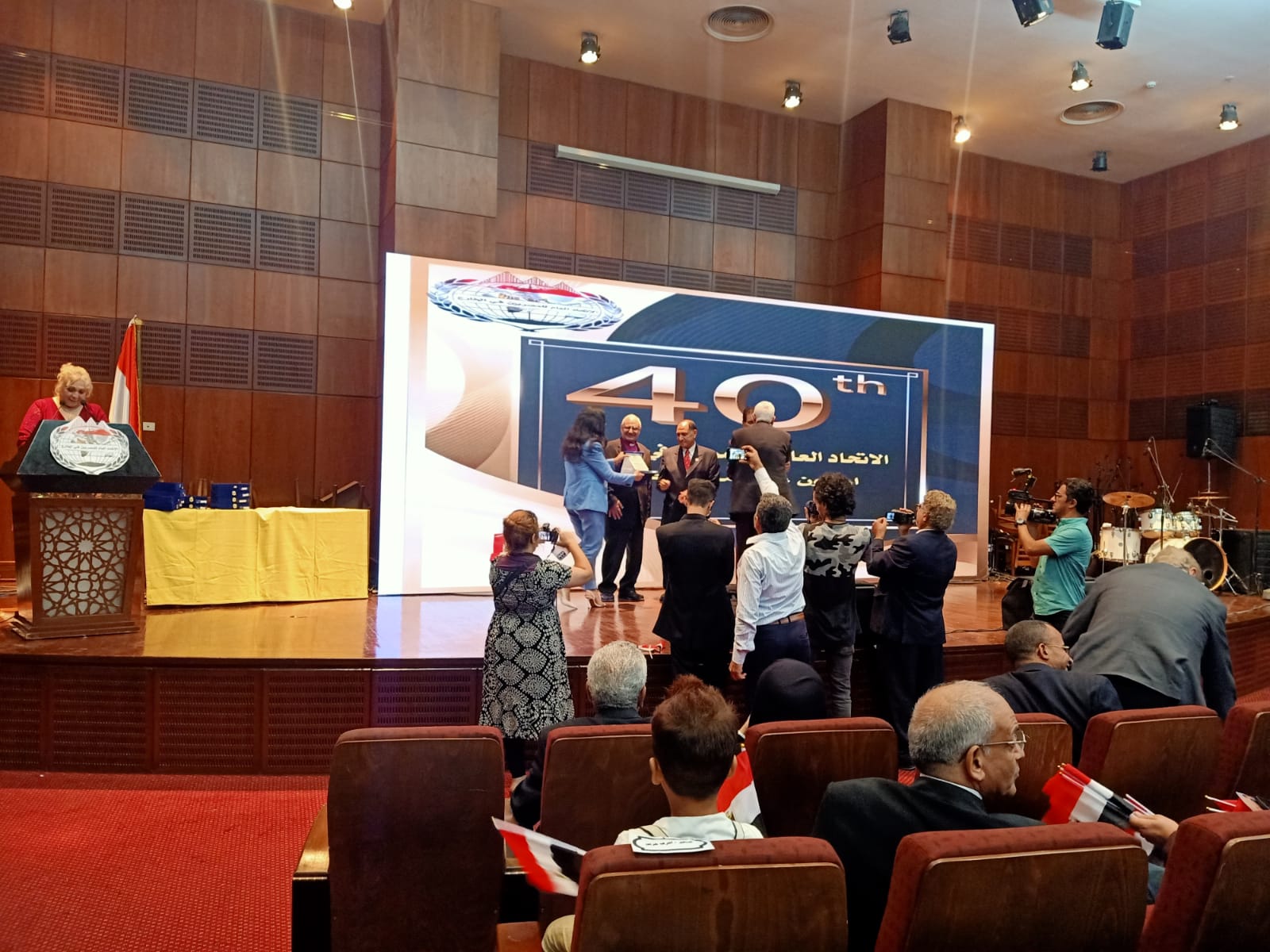 57d65306-71a6-4693-97f4-ed0fb818c81d