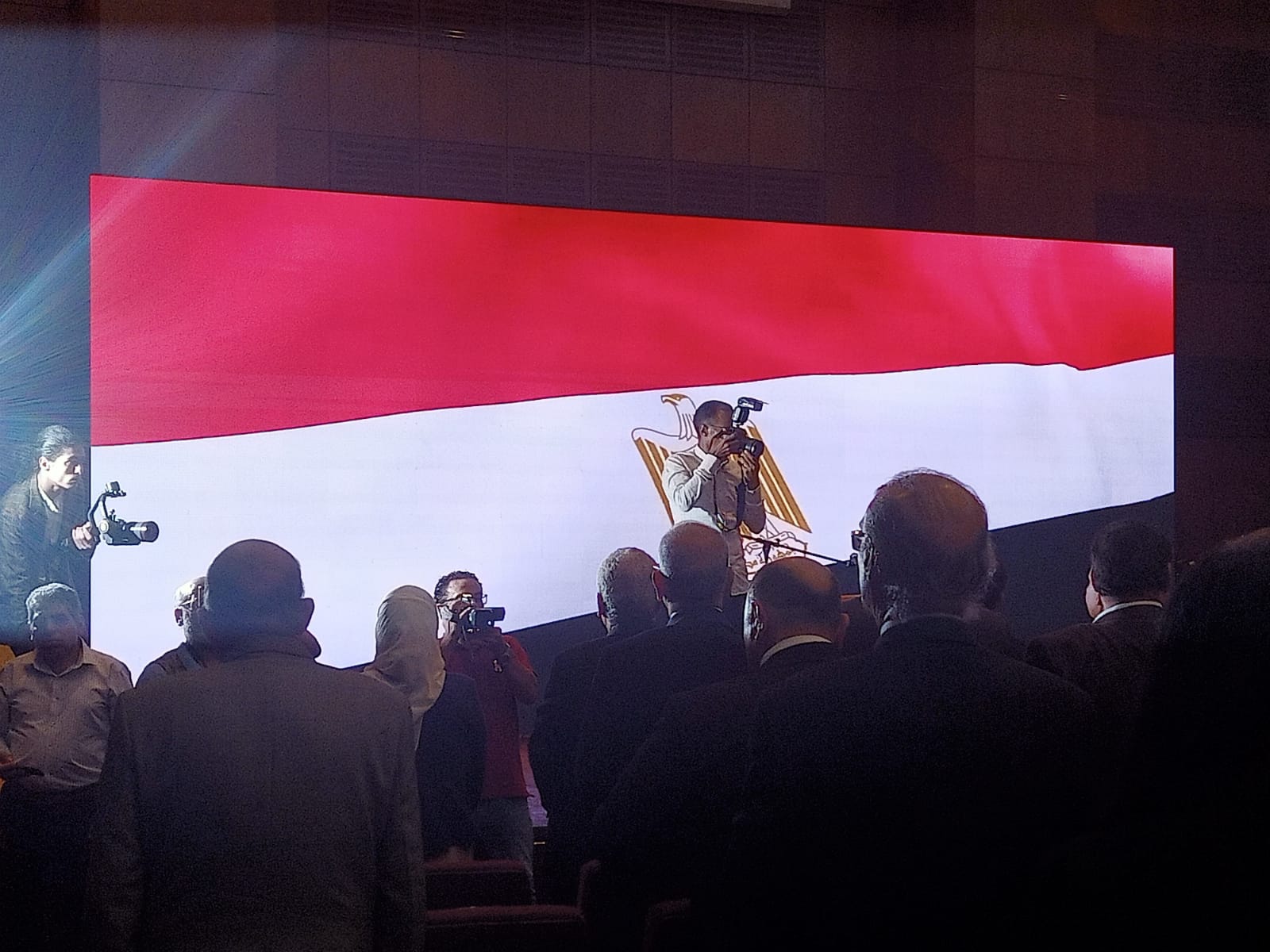 8271423d-80de-48a9-98e7-4c7a882d78eb