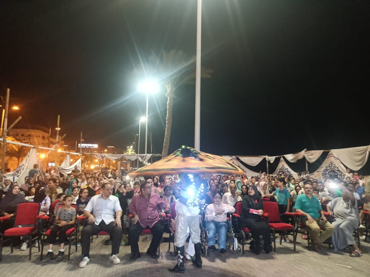 قومية الوادى الجديد تتألق بليالي ثقافتنا فى اجازتنا بدمياط