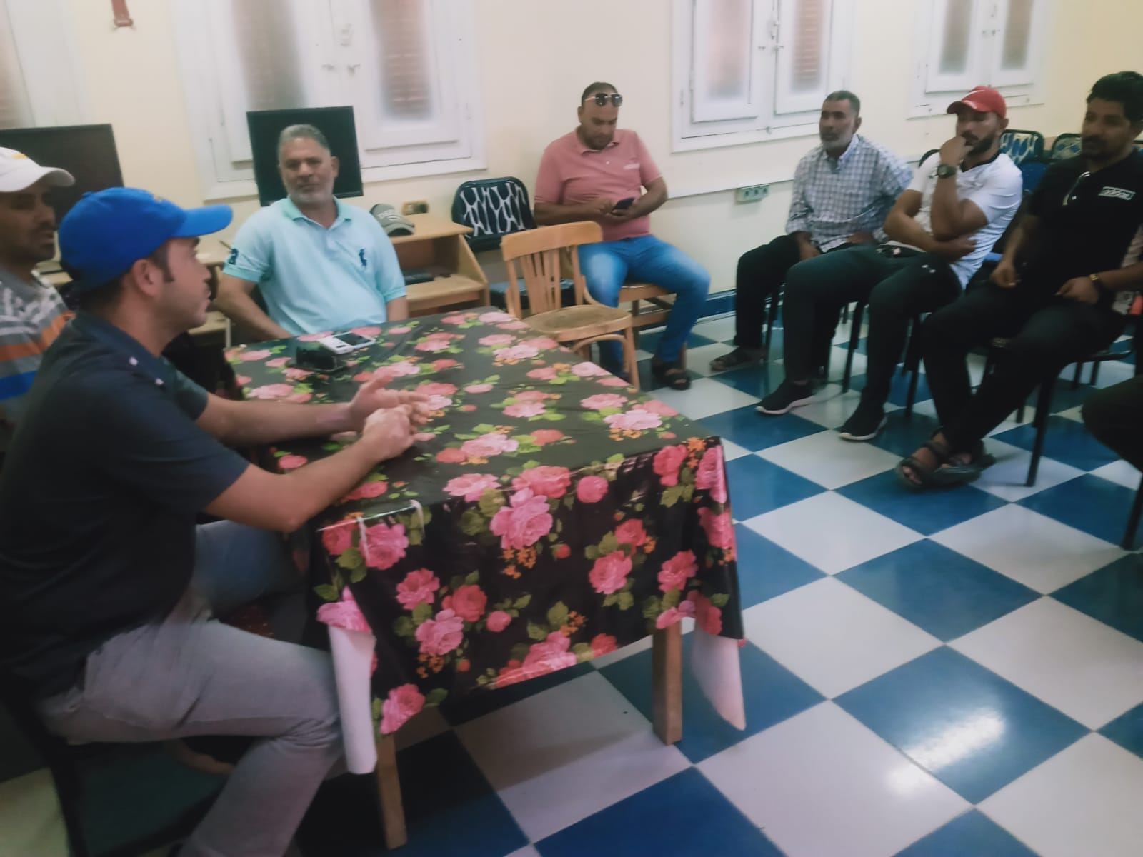 مكتبة الطفل والشباب بالفرافرة تنظم محاضرة ثقافية بعنوان 