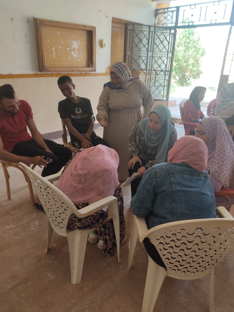 اداره تمكين الشباب بمديريه الشباب والرياضه بالوادي الجديد تنظم مبادرة 