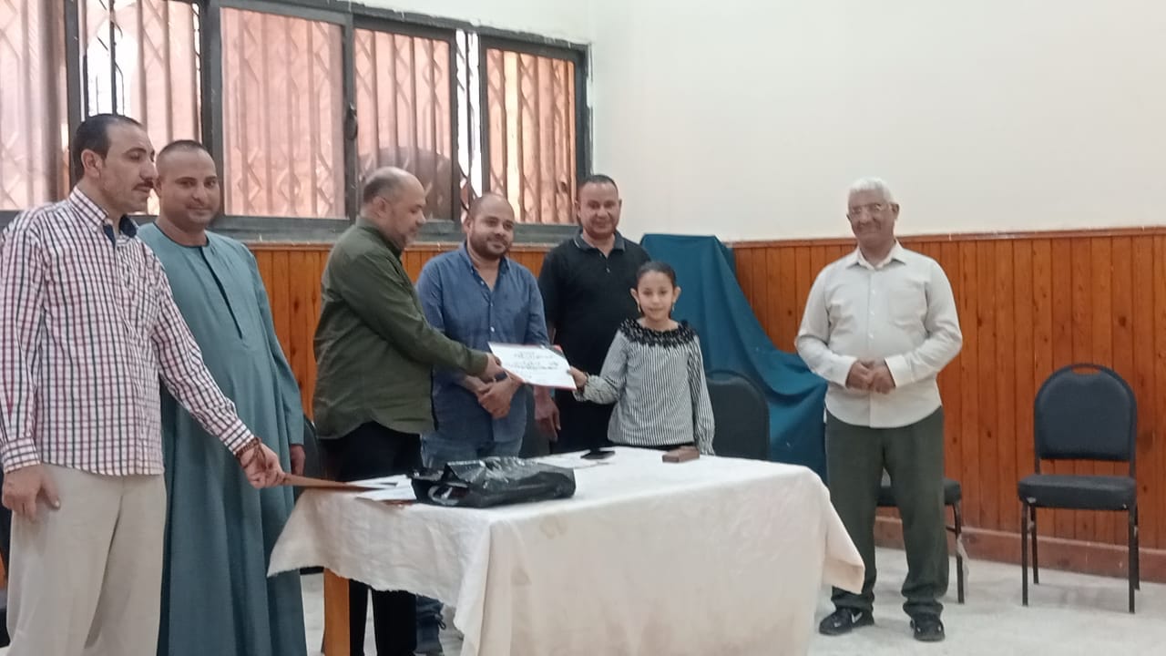 تكريم كورال أطفال قصر ثقافة ساحل سليم