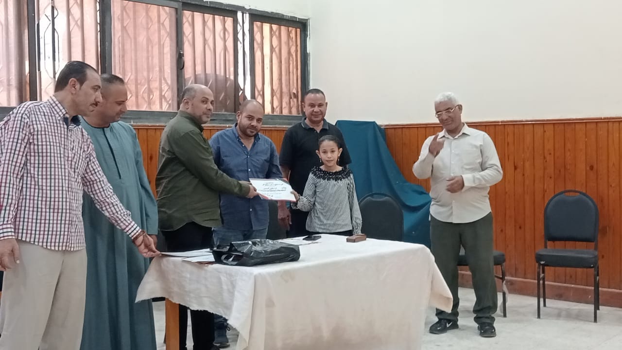 تكريم كورال أطفال قصر ثقافة ساحل سليم