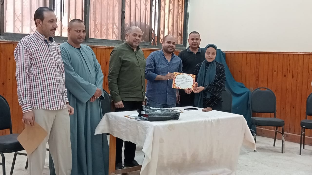 تكريم كورال أطفال قصر ثقافة ساحل سليم