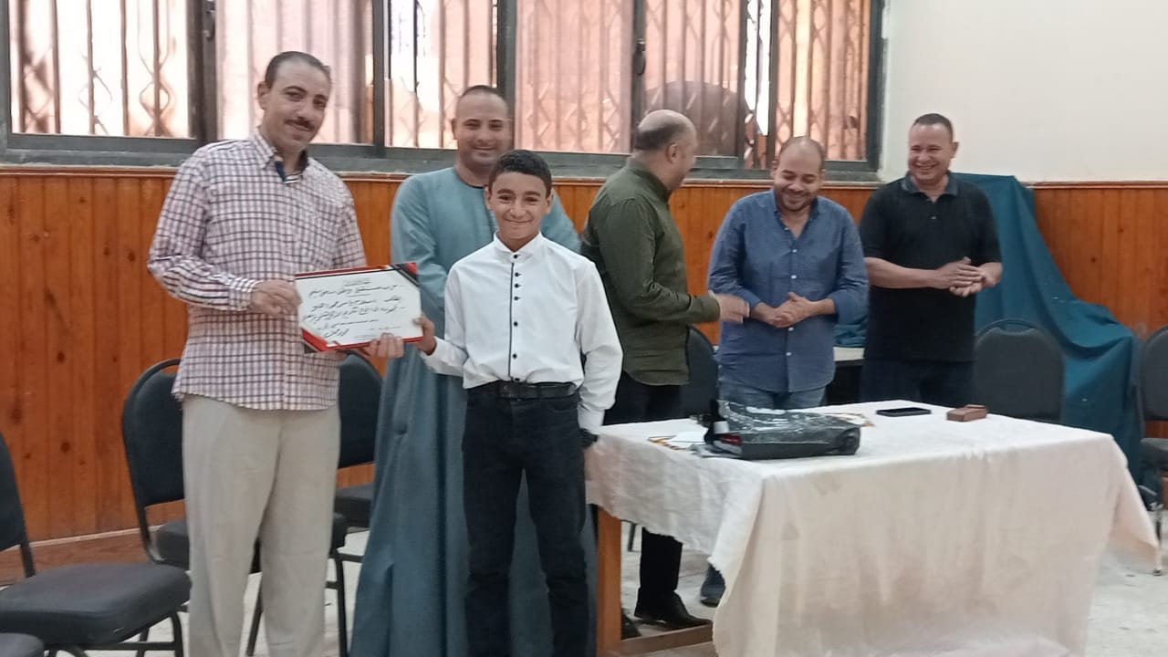 تكريم كورال أطفال قصر ثقافة ساحل سليم