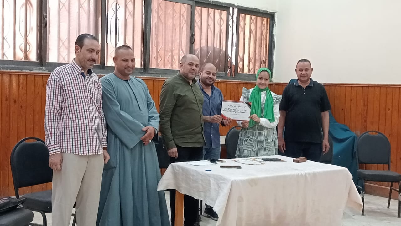 تكريم كورال أطفال قصر ثقافة ساحل سليم