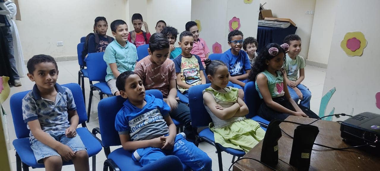 ورشة فنية وعروض سينمائية للأطفال بقصر ثقافة أسيوط 
