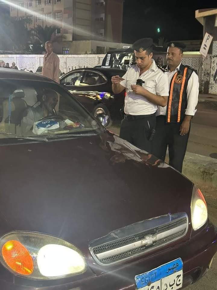 حملة مرورية مكبرة تضيط 129 مركبة مخالفة وسحب 272 رخصة بالوادي الجديد