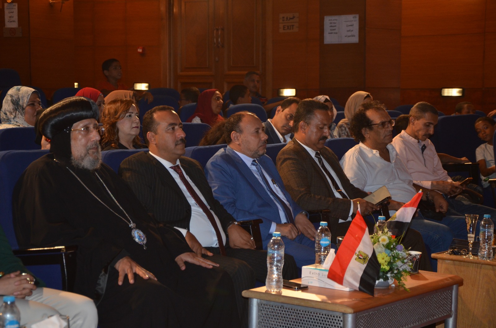 الانبا ارميا: كلنا على قلب رجل واحد فى ندوة ثقافية باسيوط