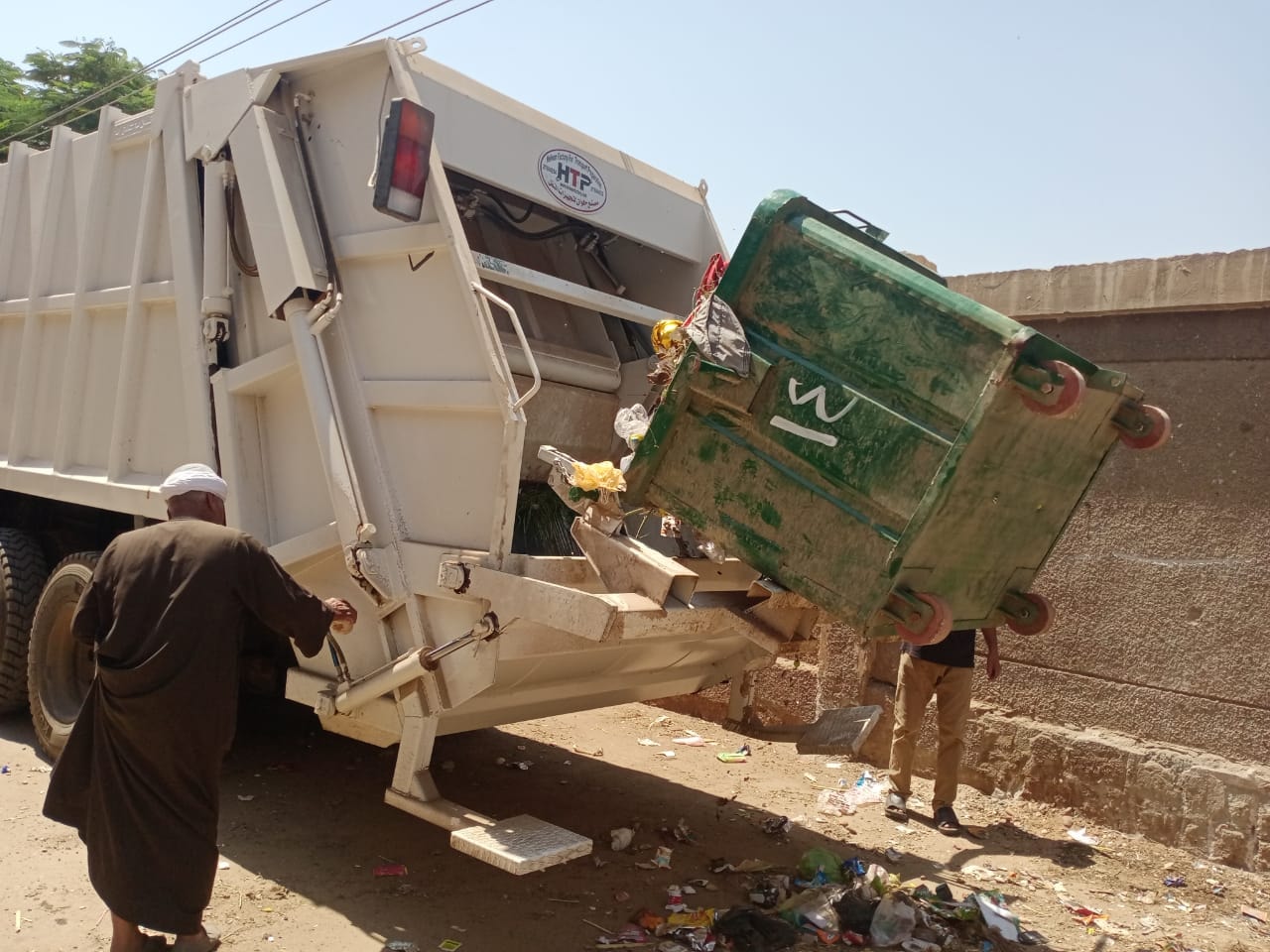 بدء العمل بالمكبس الجديد بالوحدة المحلية لمركز ومدينة صدفا