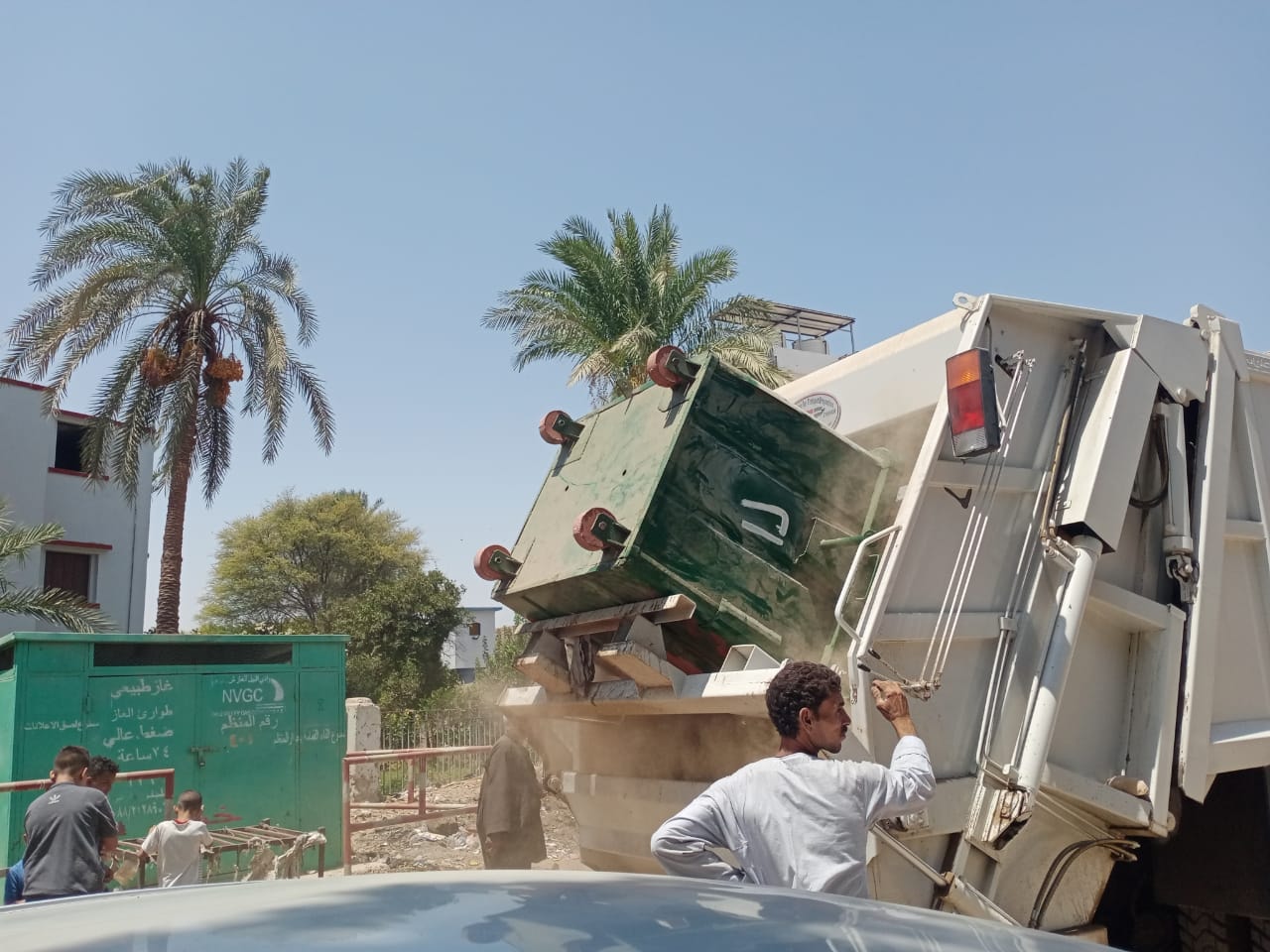 بدء العمل بالمكبس الجديد بالوحدة المحلية لمركز ومدينة صدفا