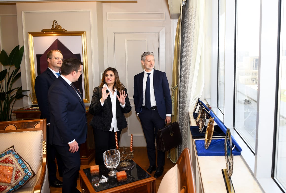 b0b8905d-d3f0-4289-a862-bbab86d1d1e8