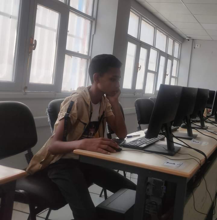 تعليم الوادي الجديد يجري اختبارات القبول للمتخلفين عن مواعيد الإلتحاق بمدرسة التكولوجيا