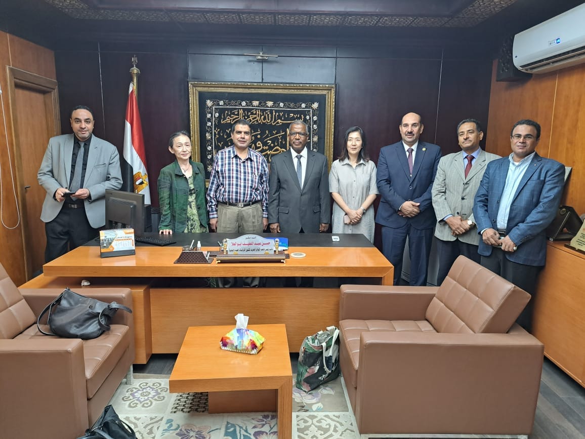 لأول مرة بجامعة الوادى الجديد ورشة عمل عن تحديات وحلول ندرة المياة