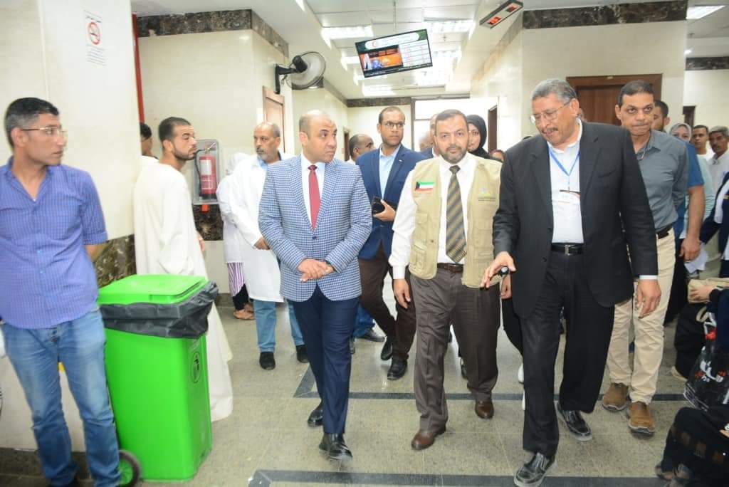 دعم مستشفى الإصابات بجامعة أسيوط من الكويت بمليون وأربعمائة ألف جنيه مصري