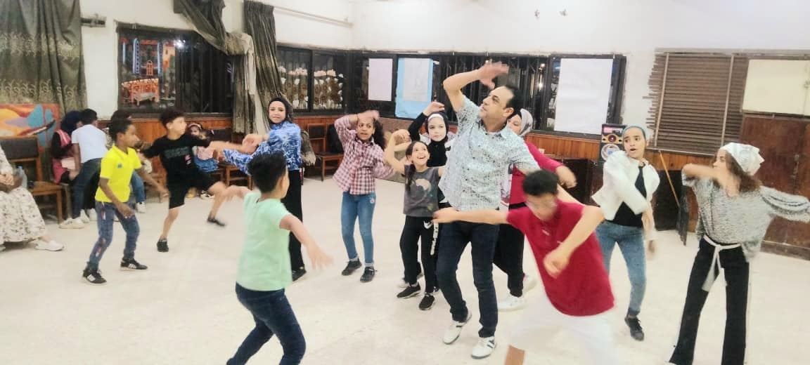 ورشة فنون شعبية ينظمها قصر ثقافة أحمد بهاء الدين للطفل بمحافظة أسيوط 