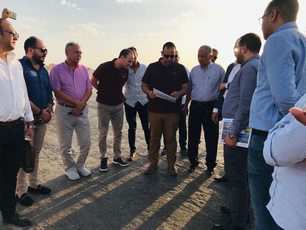 محافظ الوادي الجديد بدء إنشاء مستشفى الفرافرة المركزي الجديد 