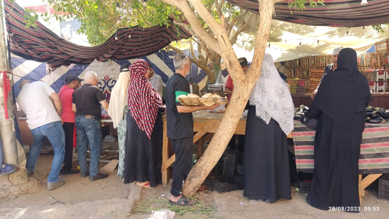 محافظ الوادي الجديد توفير السلع الغذائية بأسعار مخفضة للمواطنين بالمنافذ الثابتة والمتنقلة