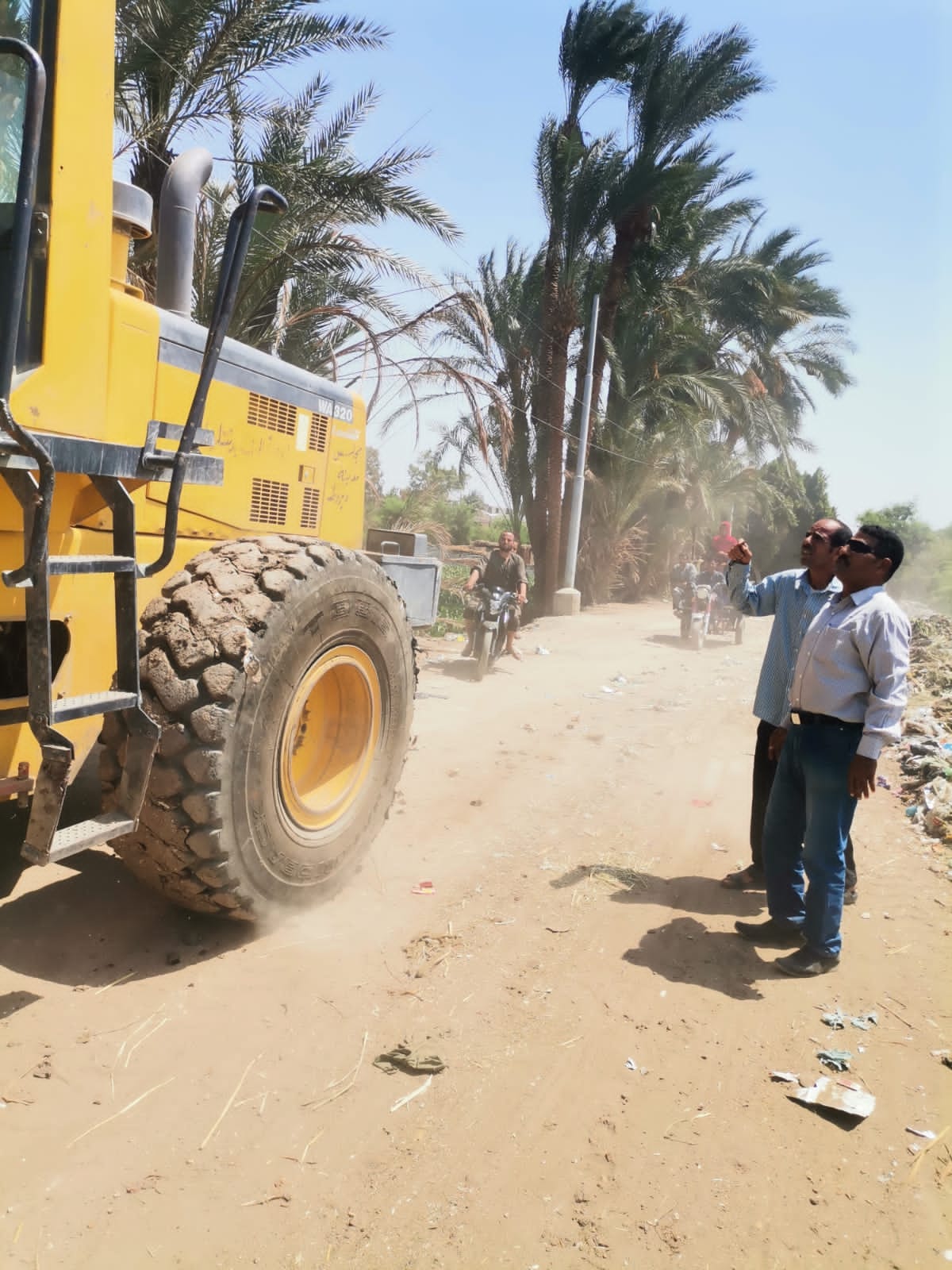حملة مكثفة  لرفع الاشغالات والحفاظ على نظافة قرية أمشول مركز ديروط