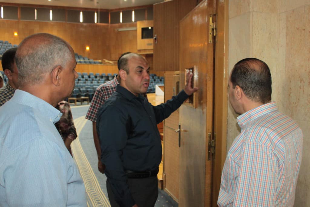 تطوير ورفع كفاءة قاعات المؤتمرات بجامعة أسيوط
