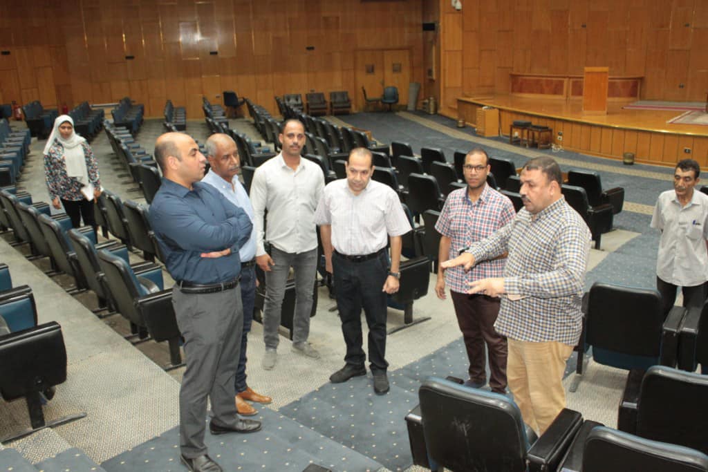 تطوير ورفع كفاءة قاعات المؤتمرات بجامعة أسيوط