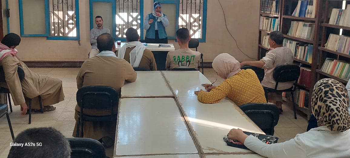 نقص المناعة البشري محاضرة تثقيف صحي بمكتبة صلاح شريت بريفا