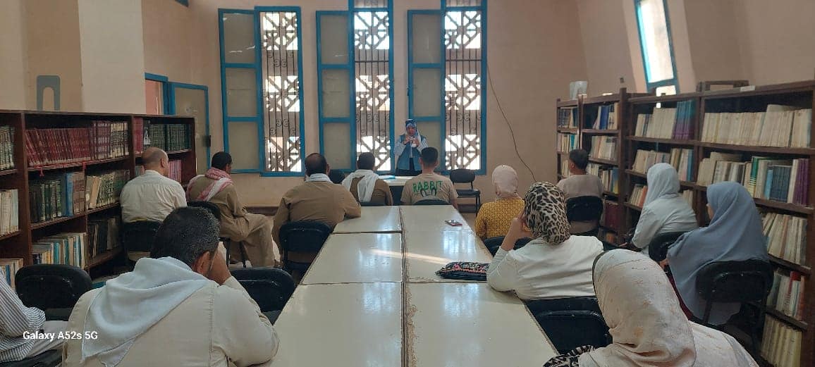 نقص المناعة البشري محاضرة تثقيف صحي بمكتبة صلاح شريت بريفا