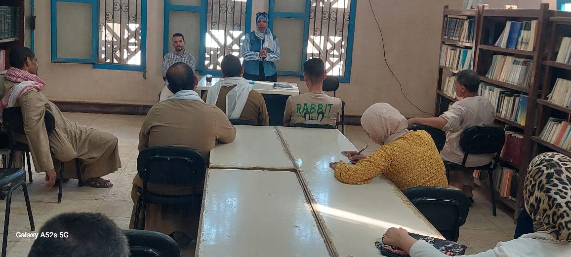 نقص المناعة البشري محاضرة تثقيف صحي بمكتبة صلاح شريت بريفا