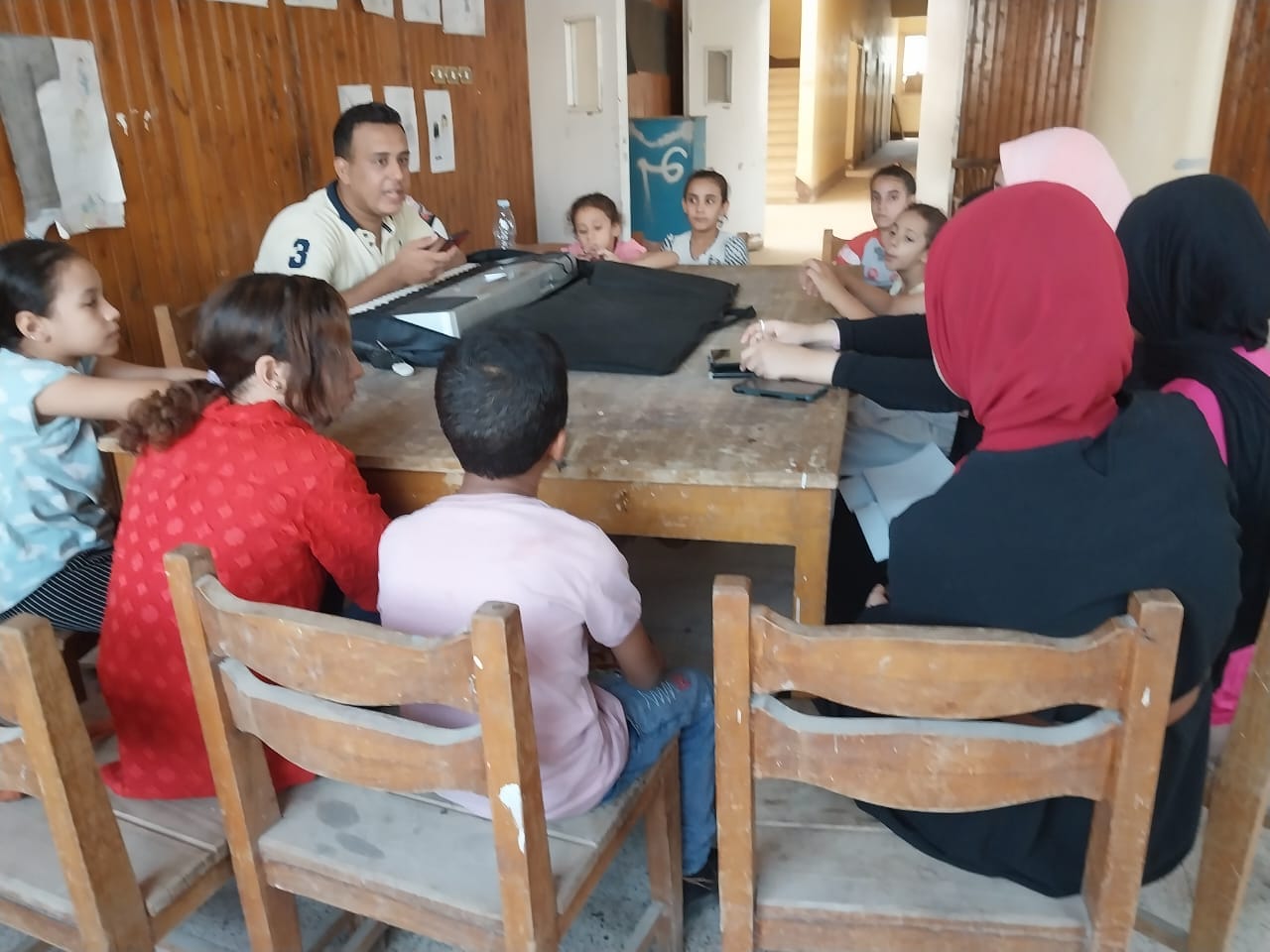 انشطة الغناء والموسيقى تواصل فعاليتها بقصر ثقافة الغنايم 