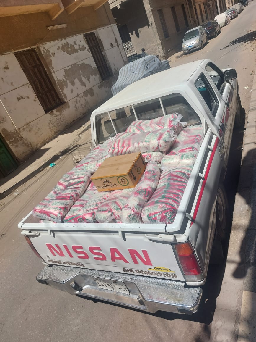 تموين اسيوط ينفذ حملة استهدفت بندر اسيوط وأسفرت عن ضبط سكر تمويني