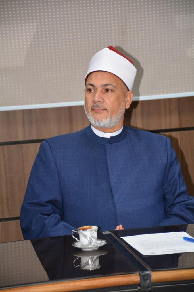 اللجنة المركزية لأخلاقيات البحث العلمي بجامعة أسيوط تعقد اجتماعها الدوري الرابع عشر