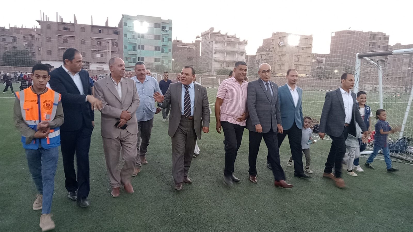 وكيل وزارة الشباب والرياضة باسيوط يفتتح ملعب مركز شباب ديروط