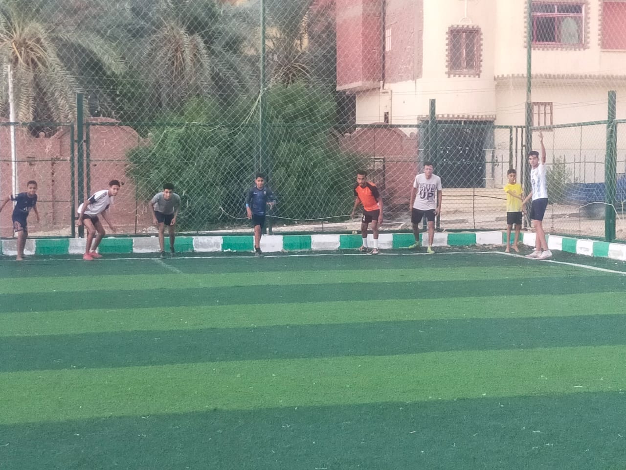 مشروع رياضى بمركز شباب حى السلام في الخارجة بالوادي الجديد