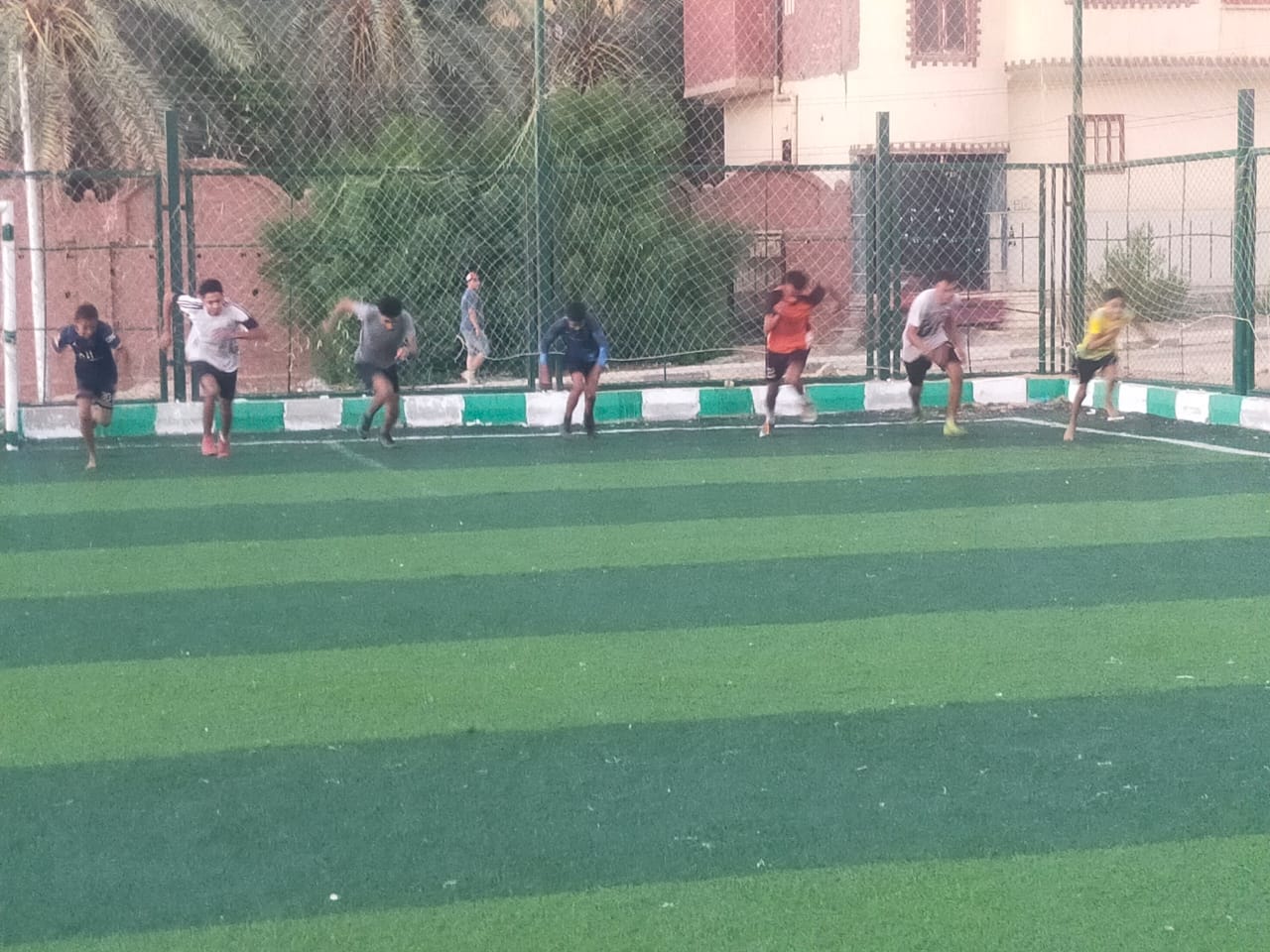 مشروع رياضى بمركز شباب حى السلام في الخارجة بالوادي الجديد