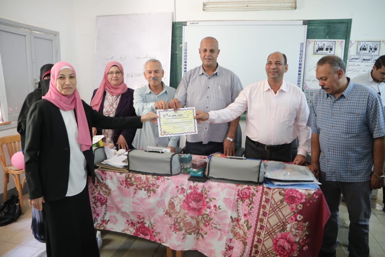 وكيل التعليم بالوادي الجديد ختام فعاليات البرنامج التدريبى للقراءة والكتابة بطريقة برايل