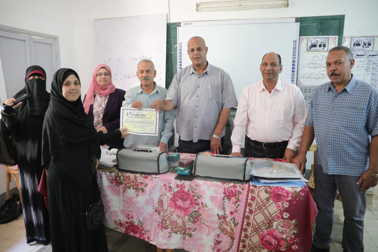 وكيل التعليم بالوادي الجديد ختام فعاليات البرنامج التدريبى للقراءة والكتابة بطريقة برايل