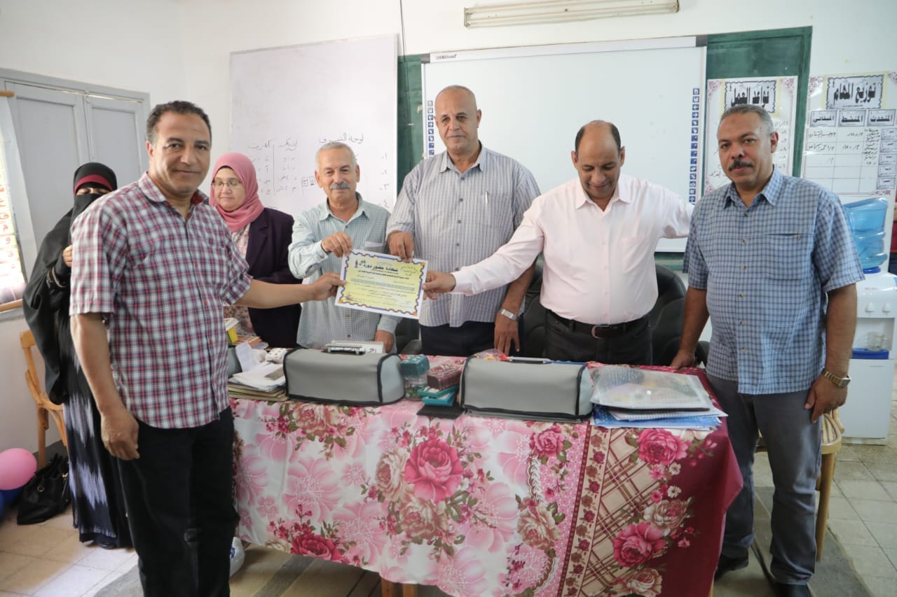 وكيل التعليم بالوادي الجديد ختام فعاليات البرنامج التدريبى للقراءة والكتابة بطريقة برايل