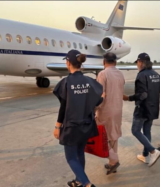 b6dbea41-7992-458d-925d-27982afa5336