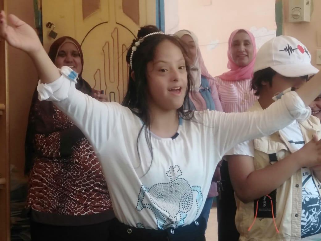 اكتشاف 15 موهبة فنية وغنائية بالمنيرة والخارجة  في إطار مشروع 1000 مبدع