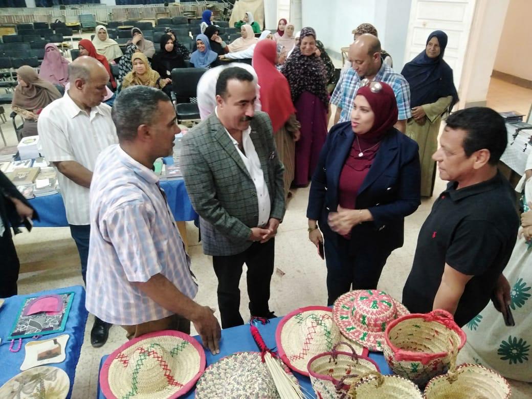 اكتشاف 15 موهبة فنية وغنائية بالمنيرة والخارجة  في إطار مشروع 1000 مبدع