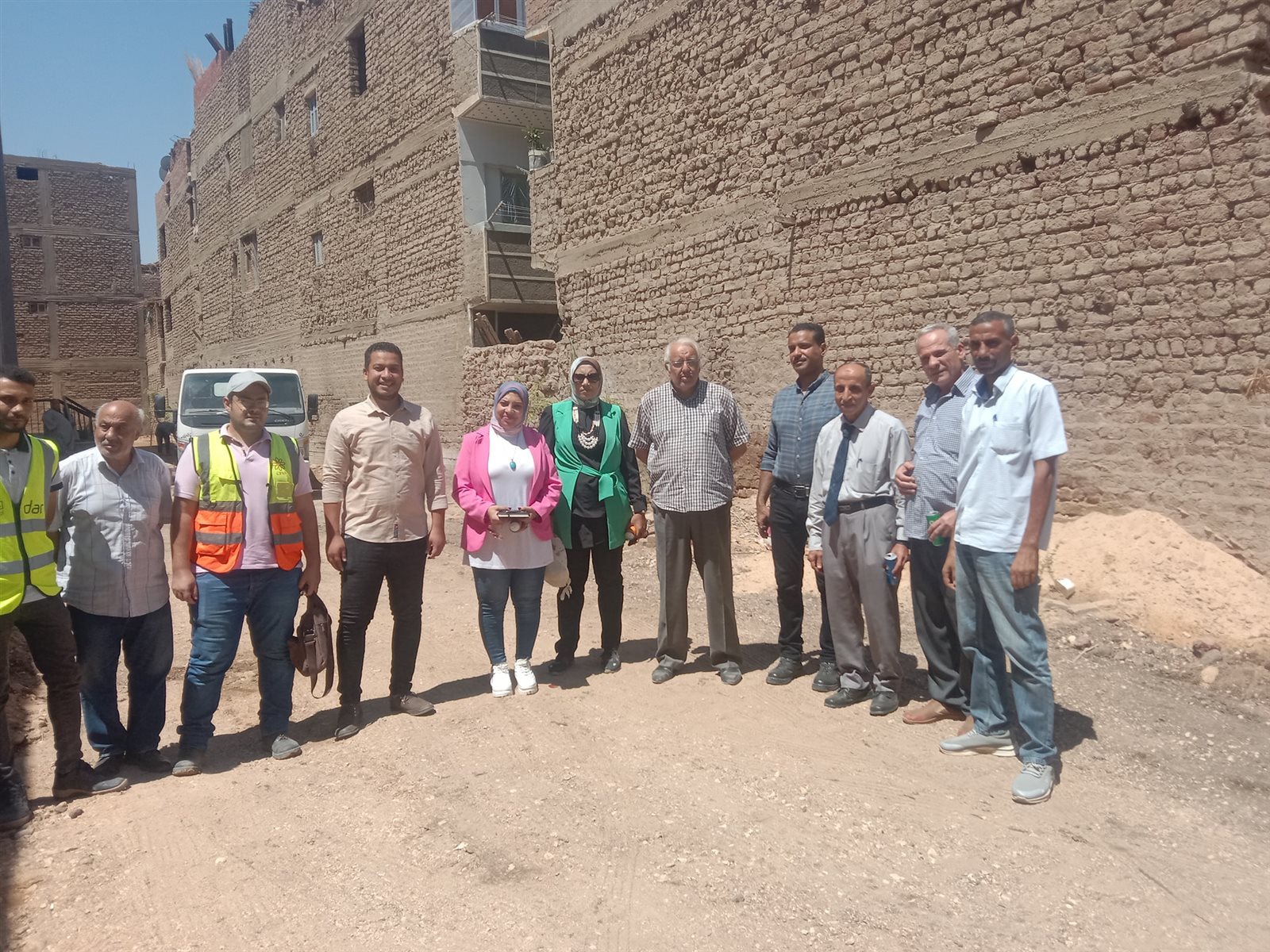 محلية صدفا و حياة كريمة اسيوط يتابعوا مجمع خدمات المواطنين قرية الدوير 