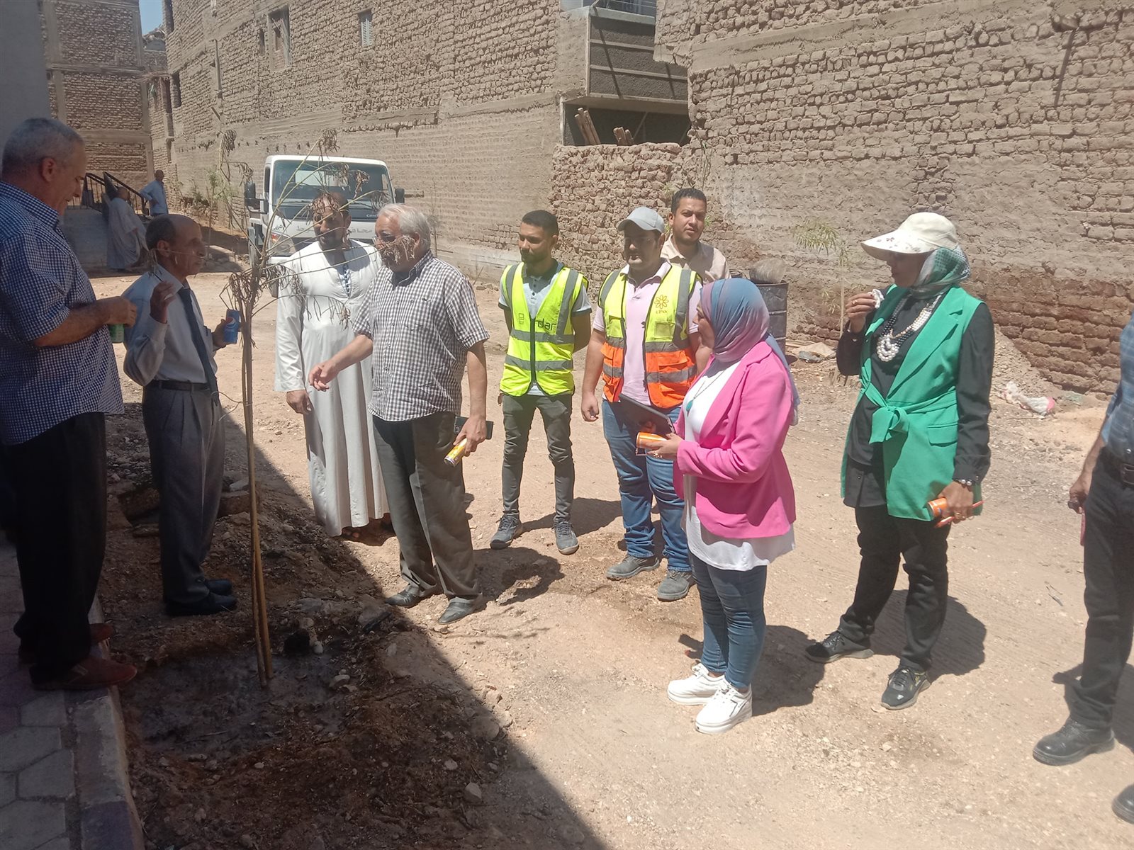 محلية صدفا و حياة كريمة اسيوط يتابعوا مجمع خدمات المواطنين قرية الدوير 