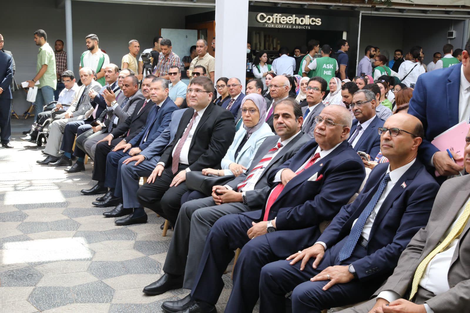 رئيس حامعة اسيوط ووزيري التعليم العالي والعمل يشهدوا فعاليات كن مستعدًا التوظيفي  