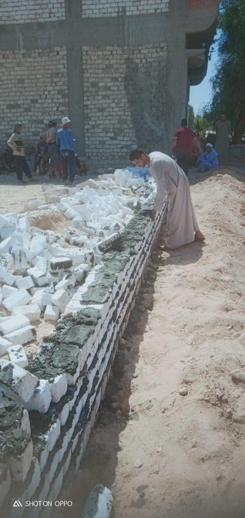 حملة لازالة تعديات علي ارض زراعية واملاك دولة في قري الفتح باسيوط