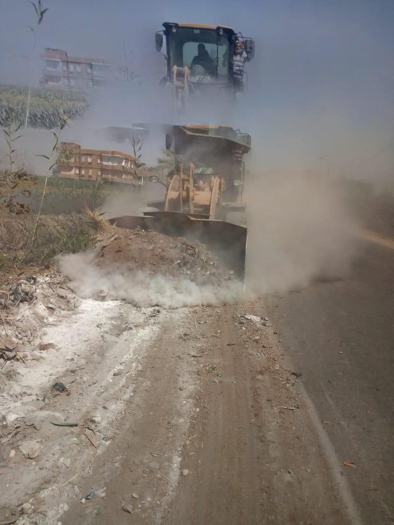 ابنوب ترفع 80 طن مخلفات في حملة لرفع المخلفات وأعمال النظافة