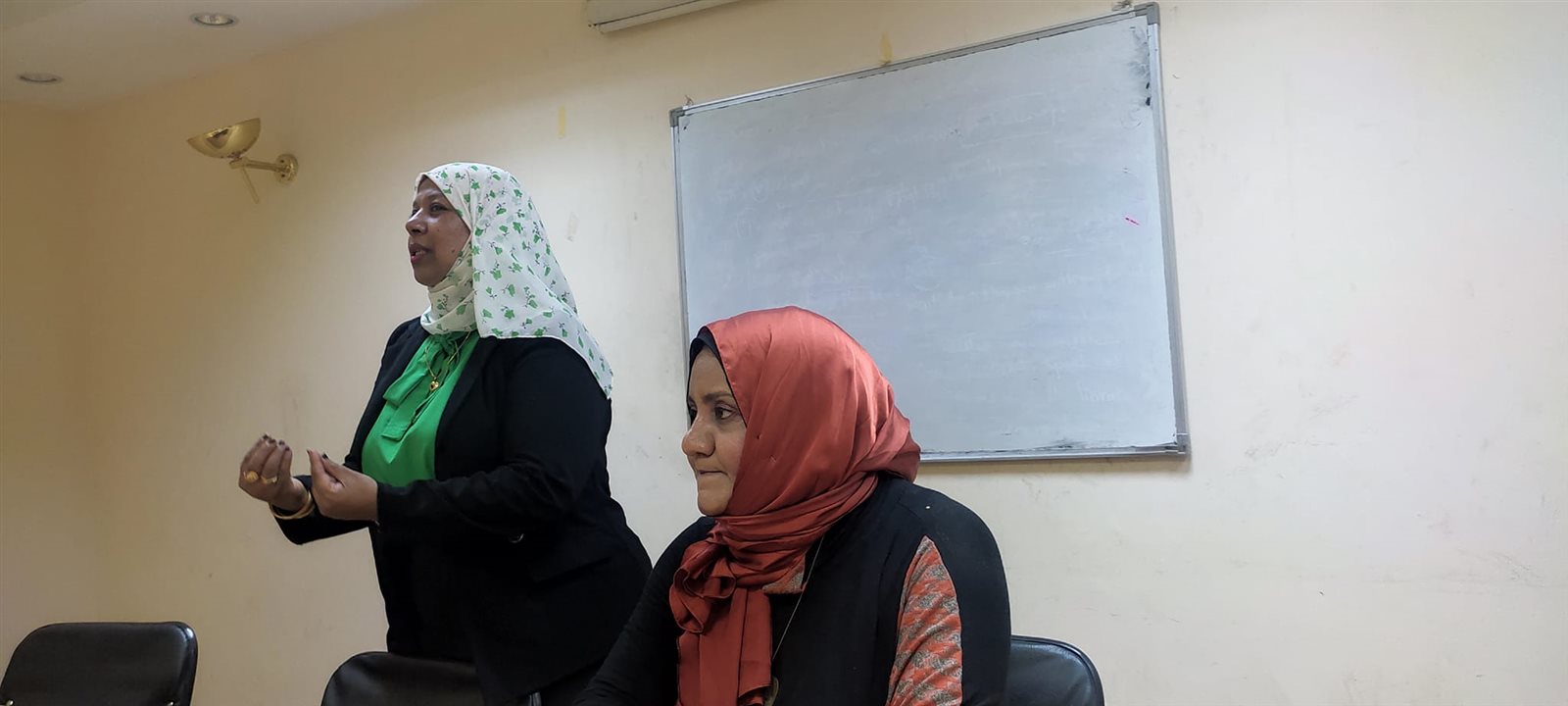 نقص المناعة البشري محاضرة تثقيف صحي بثقافة اسيوط 
